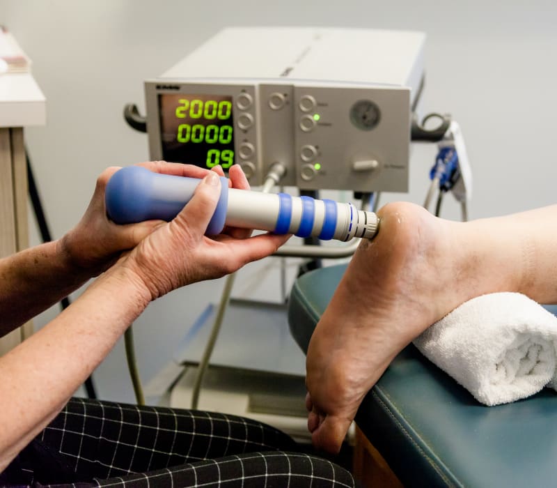 Shockwave Therapy, Nepean Physiotherapist
